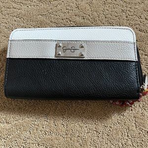 Jessica Simpson wristlet